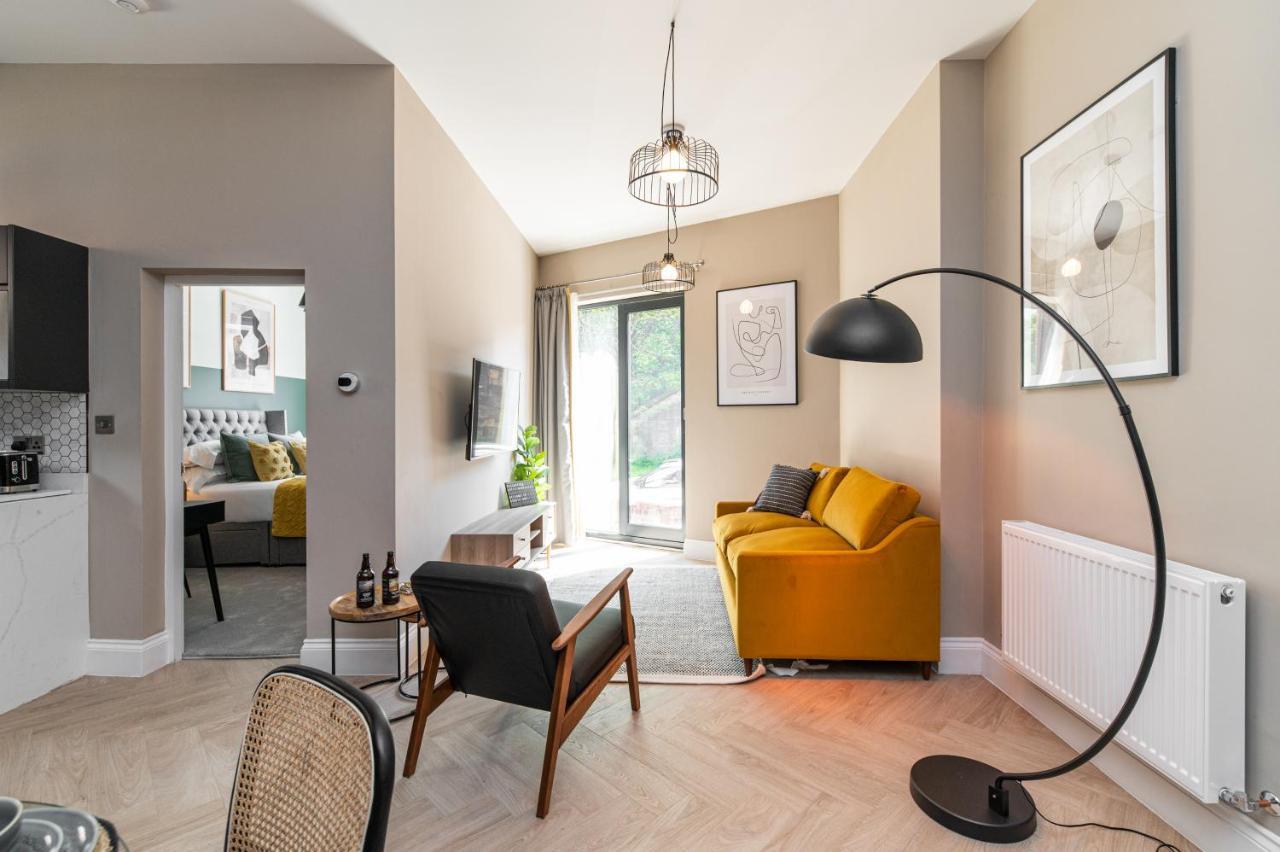 Chelmsford Lofts - High-Spec Luxury Apartments Jesmond Bagian luar foto