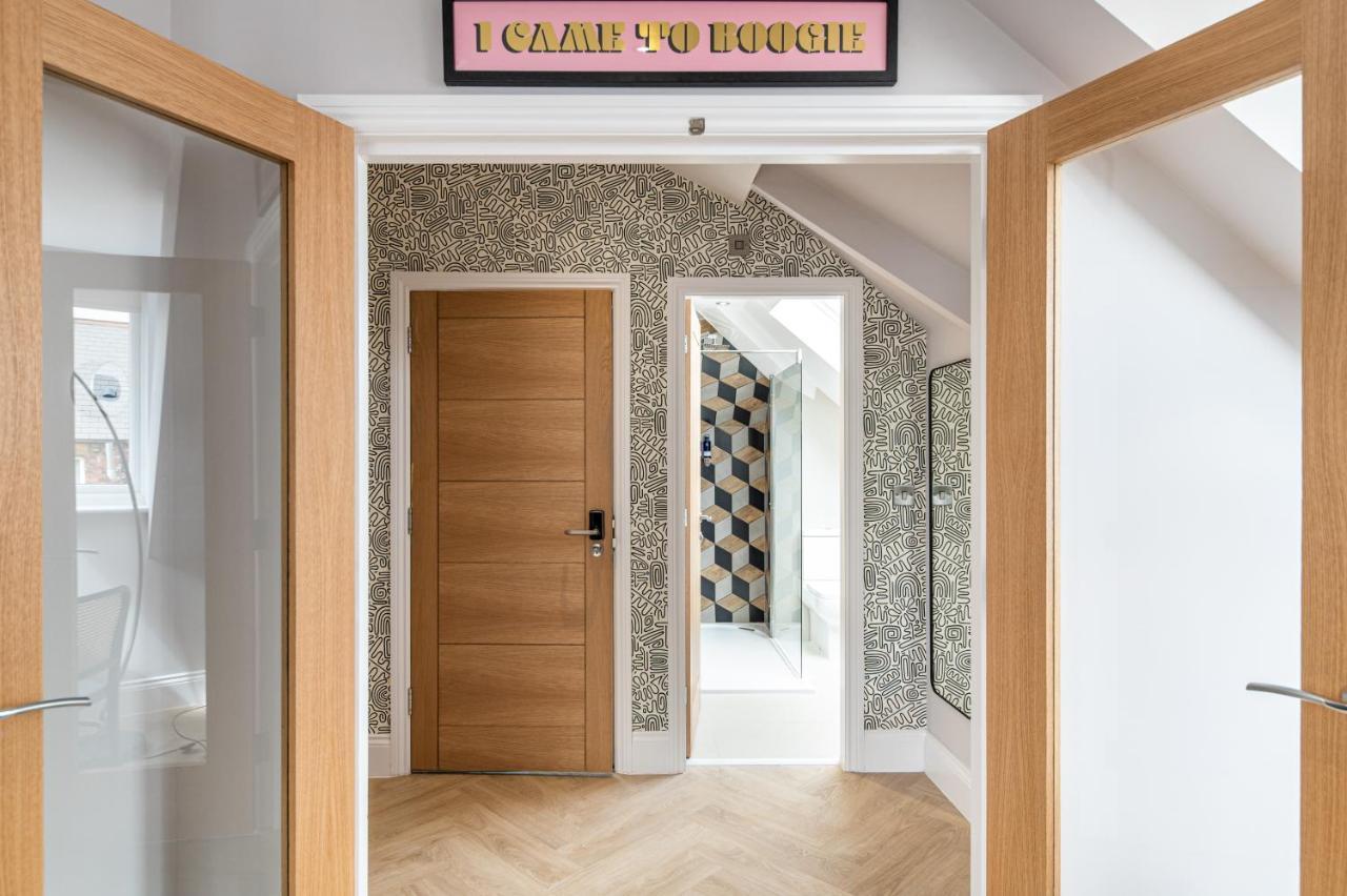 Chelmsford Lofts - High-Spec Luxury Apartments Jesmond Bagian luar foto