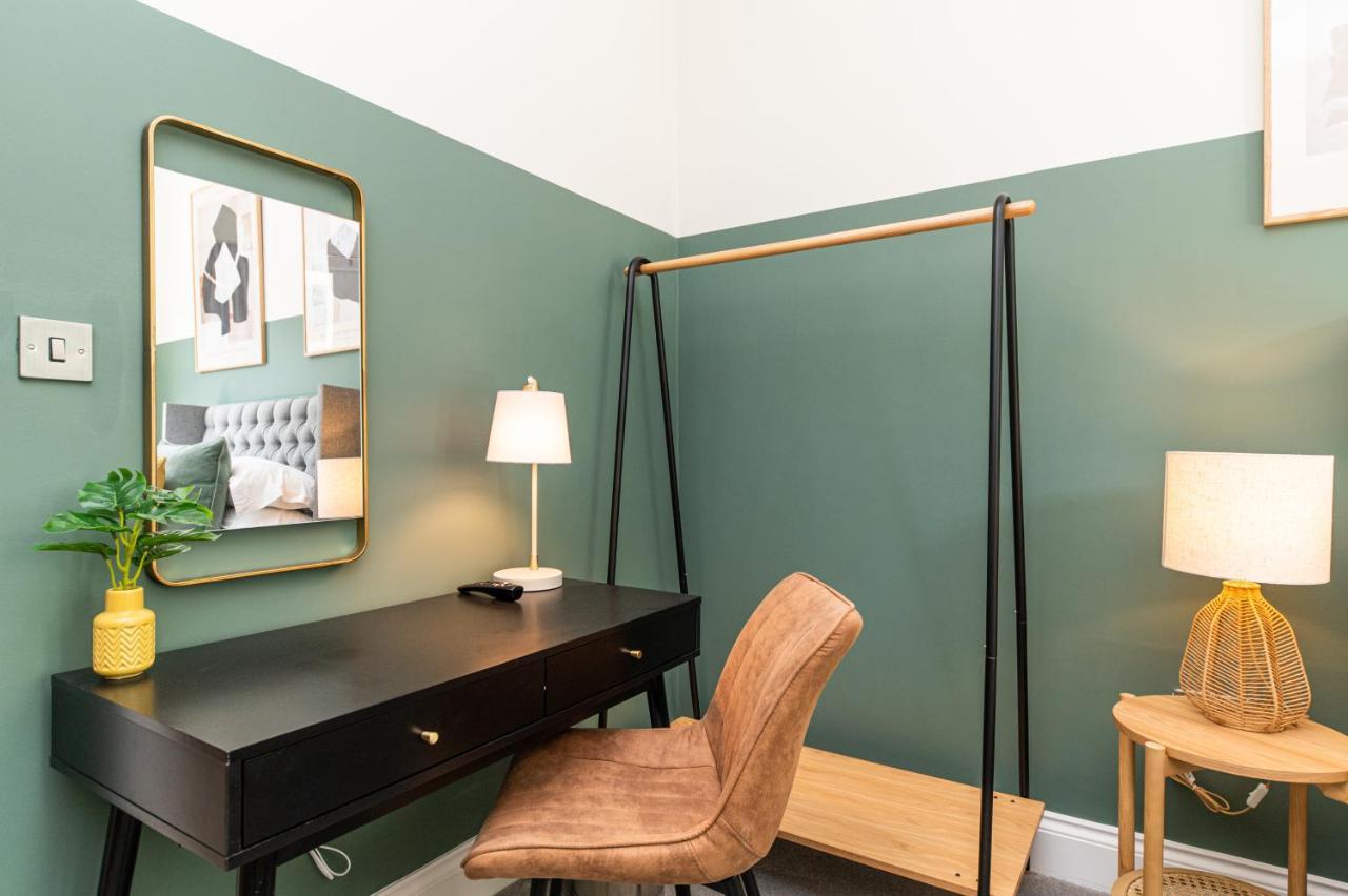 Chelmsford Lofts - High-Spec Luxury Apartments Jesmond Bagian luar foto